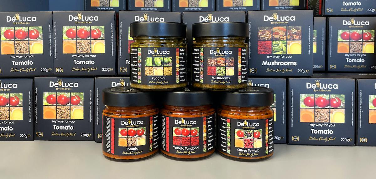 Orientalische Gewürze und traditionelle italienische Küche: der einzigartige Geschmack unserer Spicial Sauces